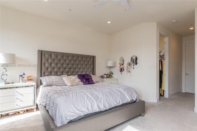 Building Photo - 10245 NW 63rd Terrace