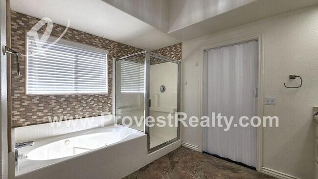Building Photo - 20322 Skyline Ranch Dr