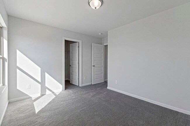Building Photo - 14616 Ravenel Dr