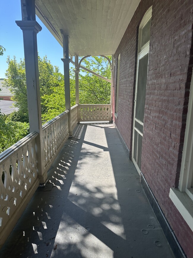 Private 2nd story balcony - 407 Hellam St