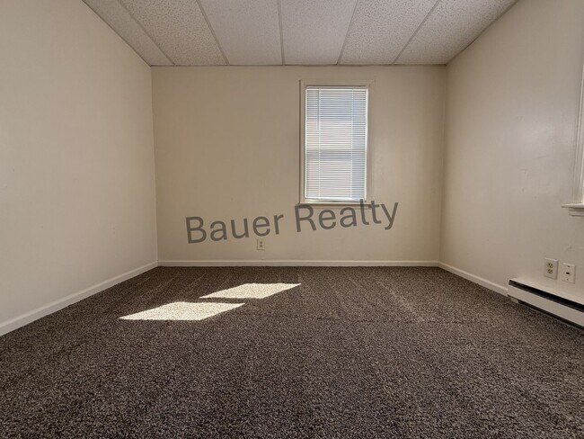 Building Photo - 1215 Cottage St
