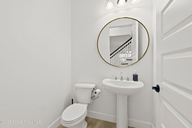 Building Photo - 3233 Casare Dr