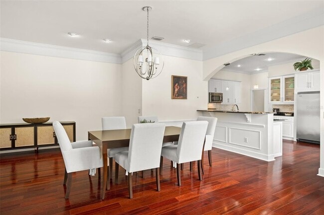 Building Photo - 9656 Bryanston Dr