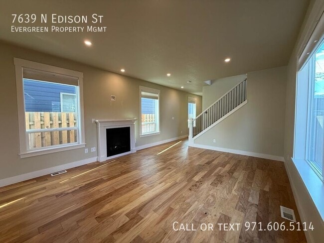 Building Photo - 7639 N Edison St