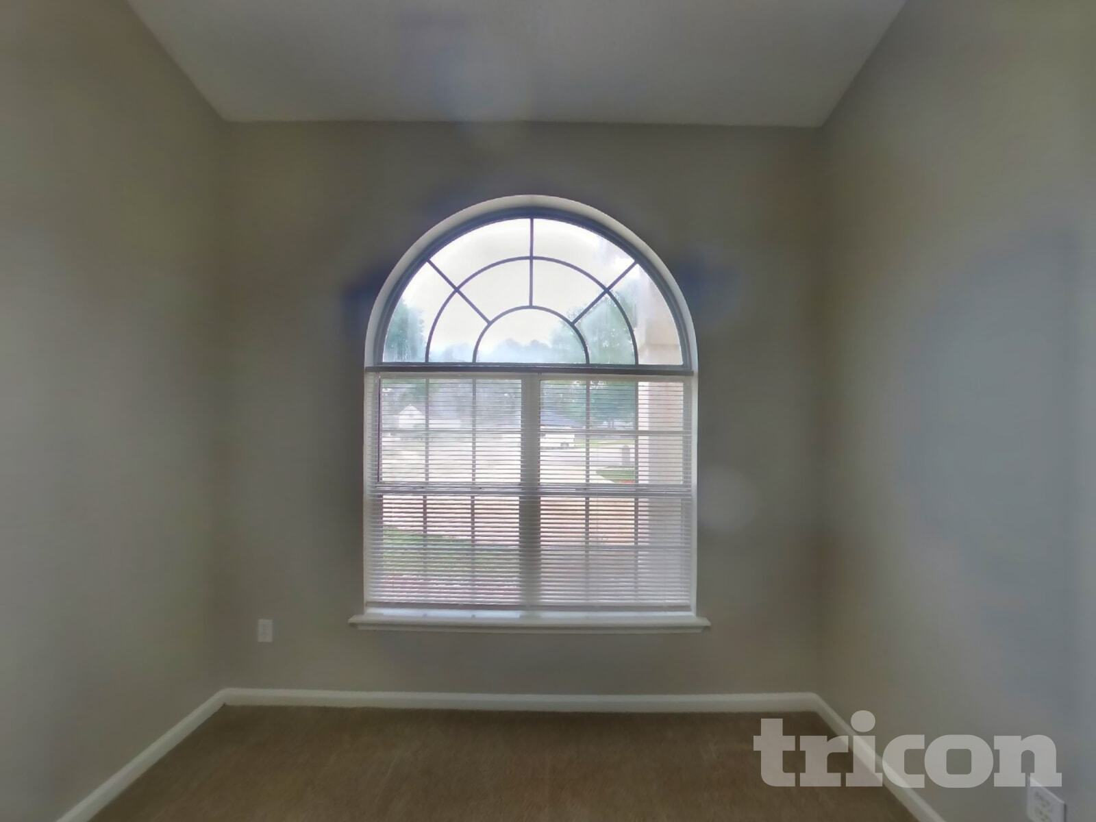 Building Photo - 2750 Archer St