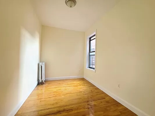 Building Photo - 3703 95th St