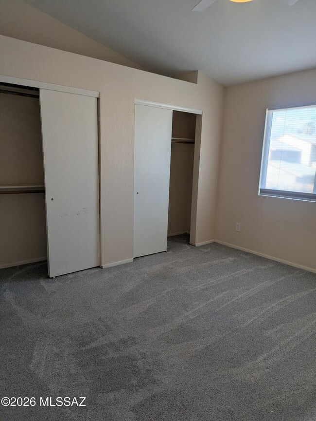 Building Photo - 2717 N Pacific Dr