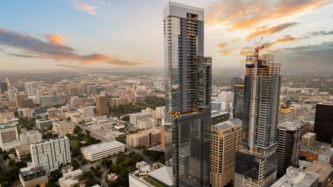 Building Photo - Residences at 6G