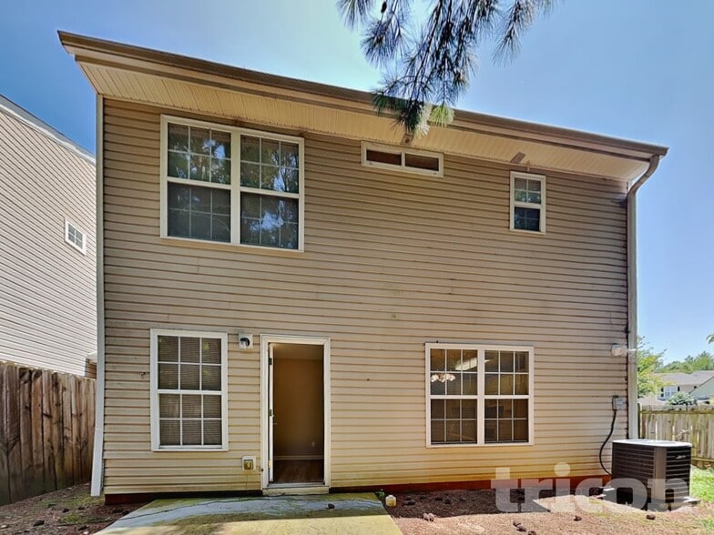 Building Photo - 137 Lossie Ln