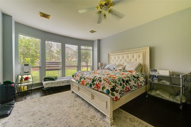 Building Photo - 5911 Canyon Brook Ct