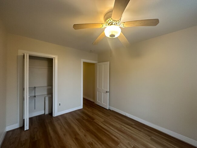 Building Photo - Charming 3Bed/1.5Bath in Hampden
