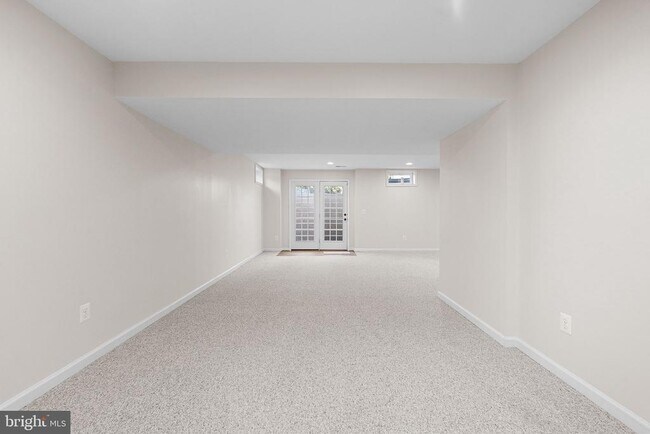 Building Photo - 38 Houser Dr