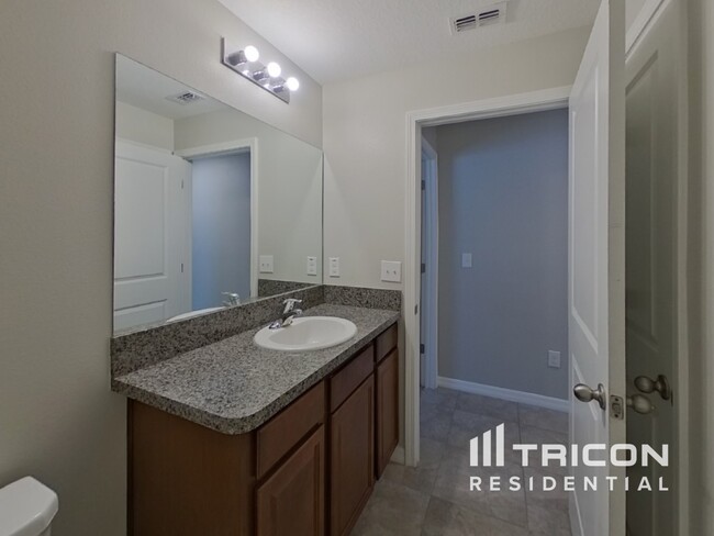 Building Photo - 17224 White Mangrove Dr