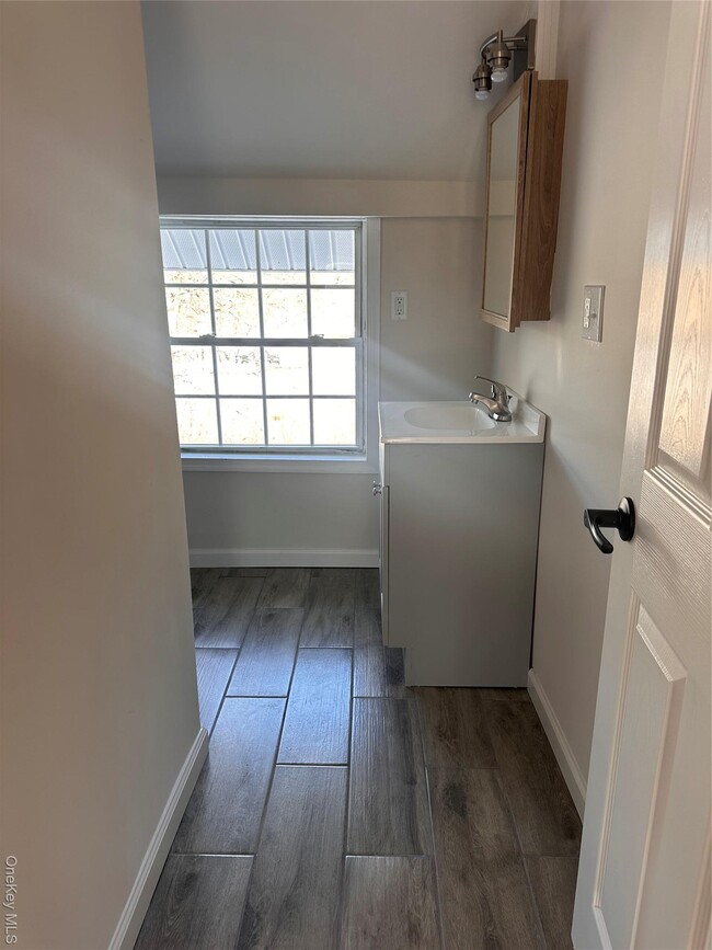 Building Photo - 50 South St