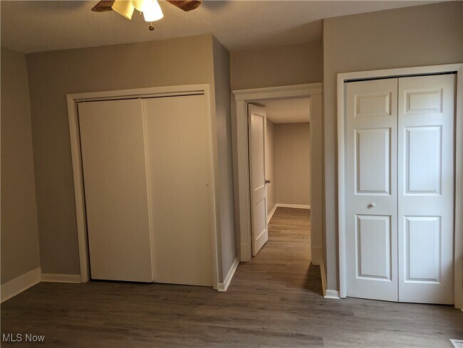 Building Photo - 133 Court St