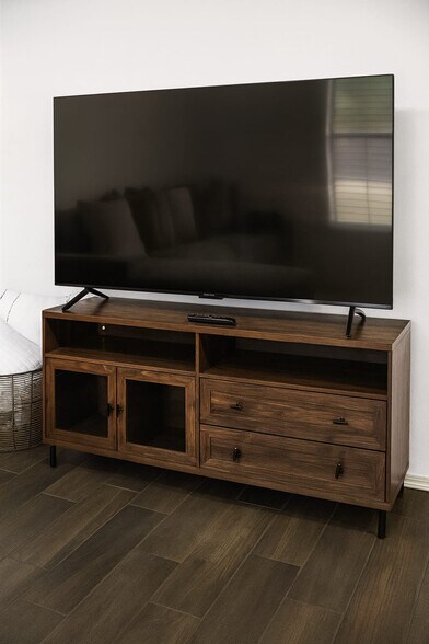 Building Photo - 3108 Highland Park Ave