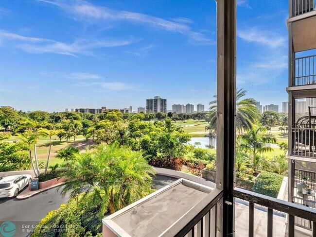 Building Photo - 20379 W Country Club Dr