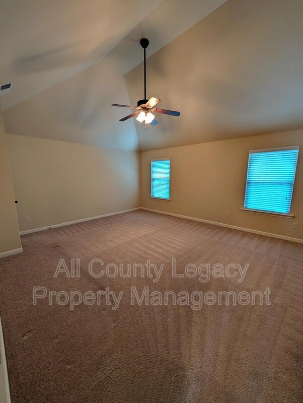 Building Photo - 2591 Foxy Dr
