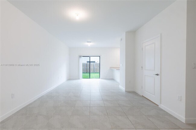 Building Photo - 13405 SW 287th St