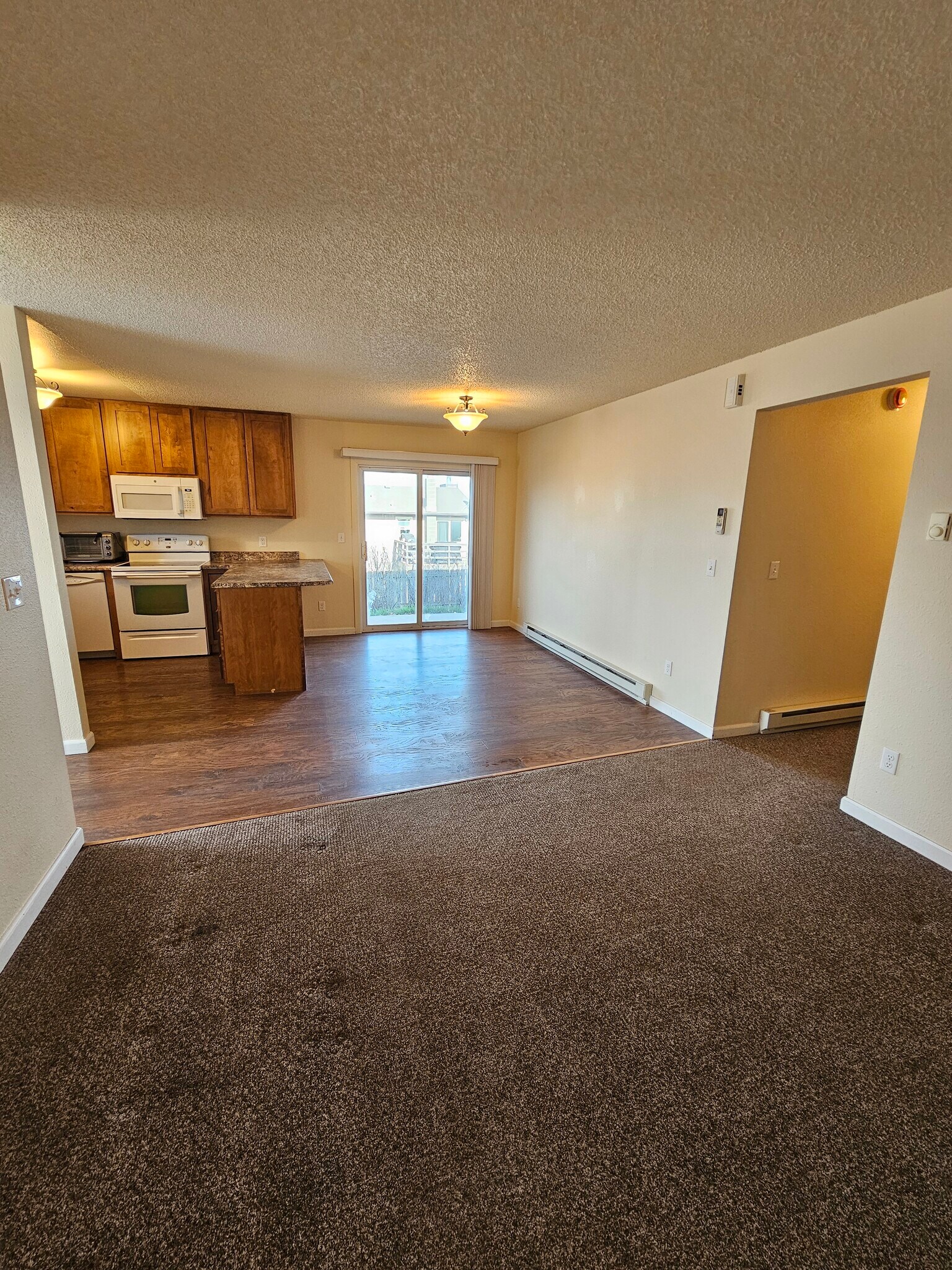 Building Photo - 2610 Gallery View Dr