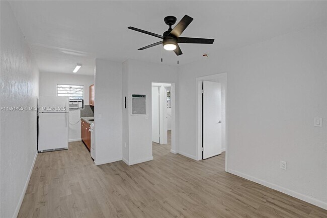 Primary Photo - 14100 NW 24th Ct