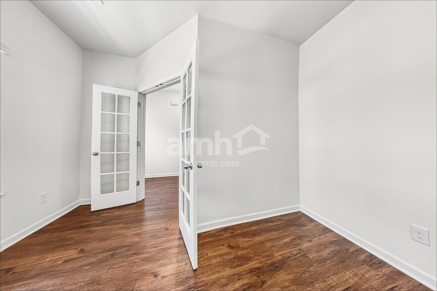 Building Photo - 4853 Billingsgate Ln