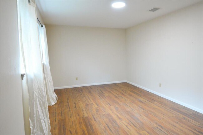 Building Photo - 11622 Brighton Ln