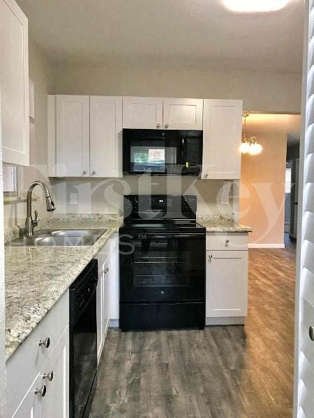 Building Photo - 6451 SW 2nd St