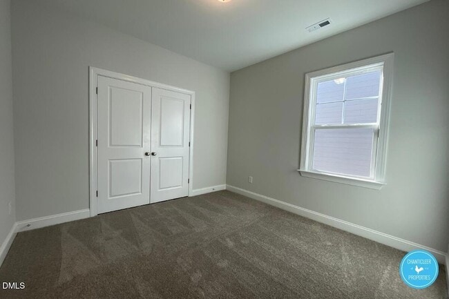 Building Photo - 150 Corapeake Wy