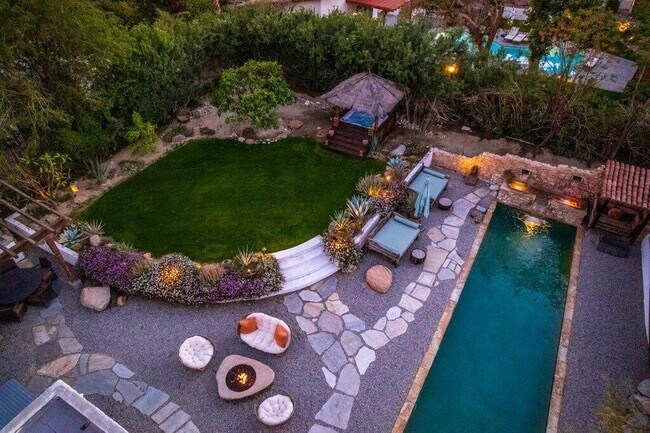 Building Photo - 71607 Sahara Rd