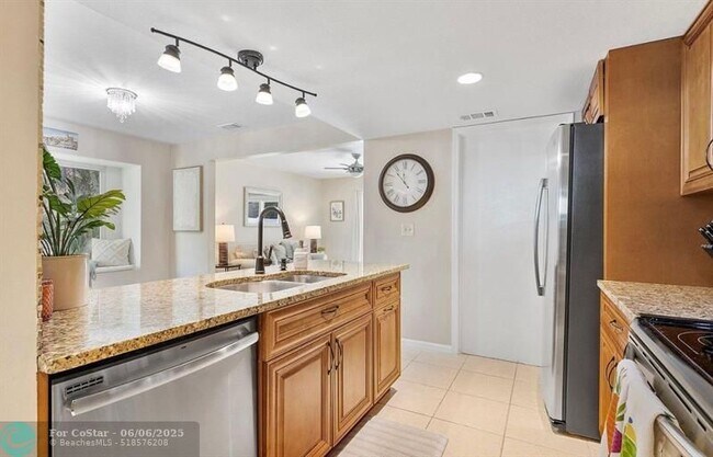 Building Photo - 5836 Rambler Rose Way