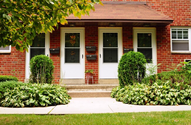 Building Photo - Gladmar Court