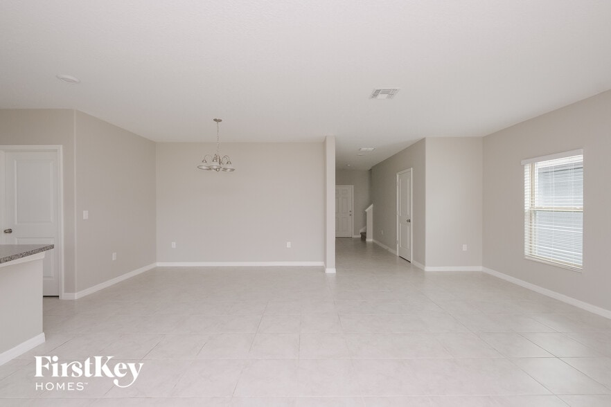 Building Photo - 14617 Scottburgh Glen Dr