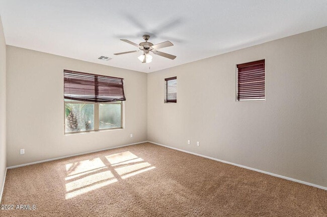 Building Photo - 15465 W Glenrosa Ave