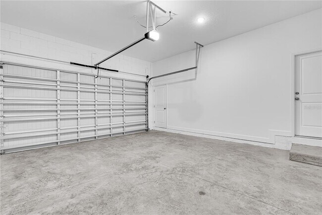 Building Photo - 12524 Westhaven Oak Dr