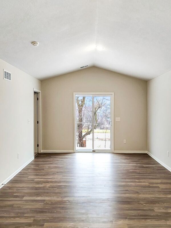 Building Photo - 4034 Highland Ave