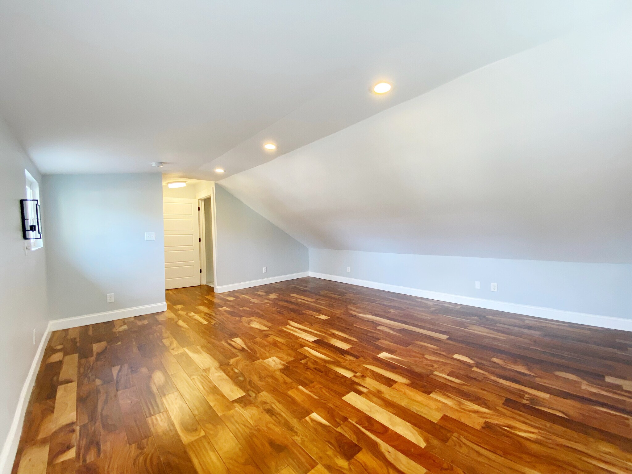 Master Bed - 1101 N 2nd St