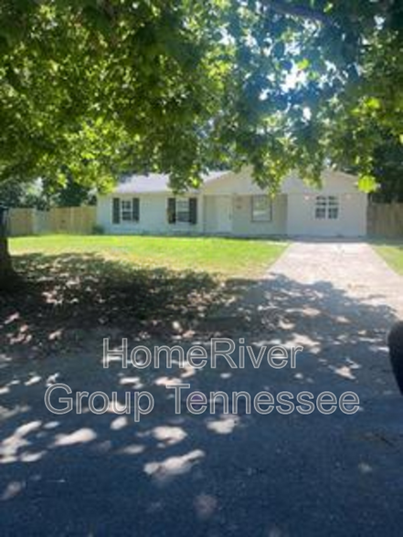 Building Photo - 5309 Longwood Cove