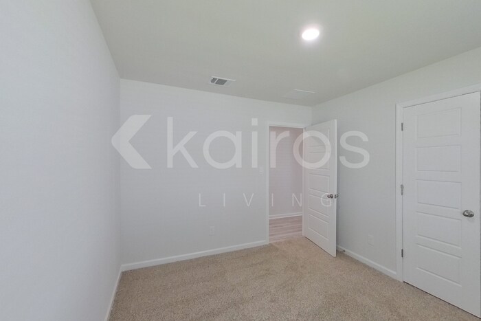 Building Photo - 14232 Ruffian Ave