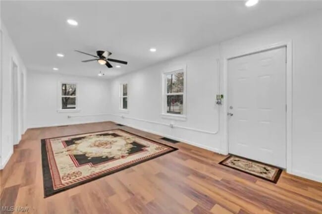 Building Photo - 1504 14th St SE