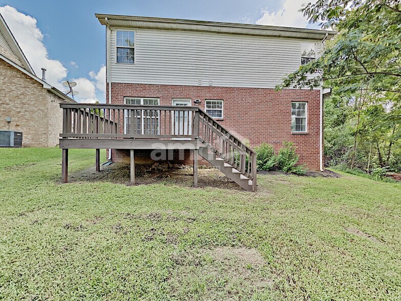 Building Photo - 2148 Christina Ct