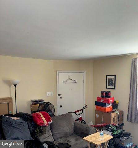 Building Photo - 137 High St E