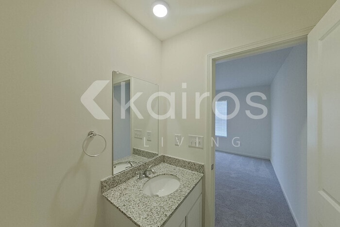 Building Photo - 187 Lochwolde Dr