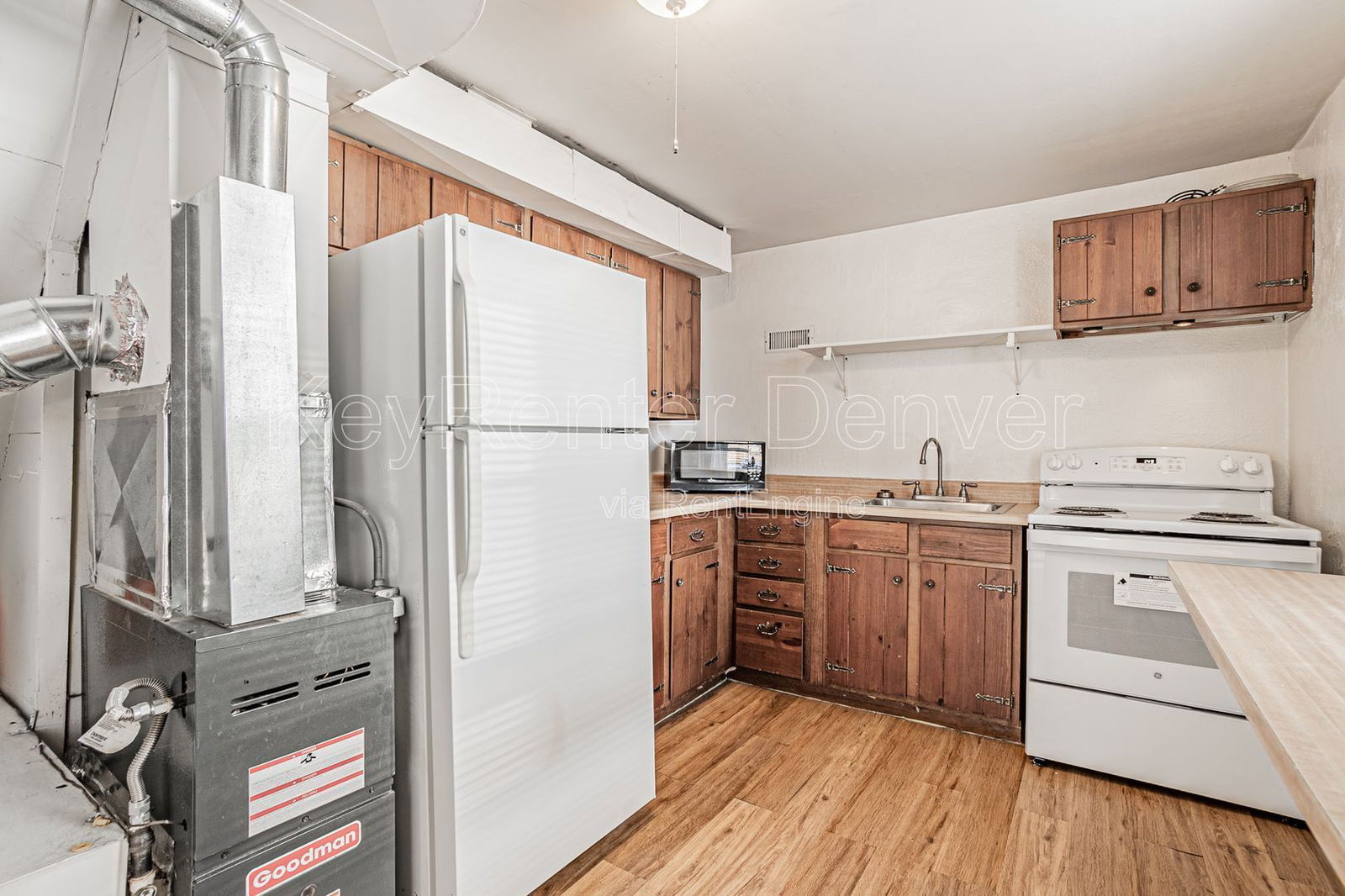 Building Photo - 2033 S Clayton St