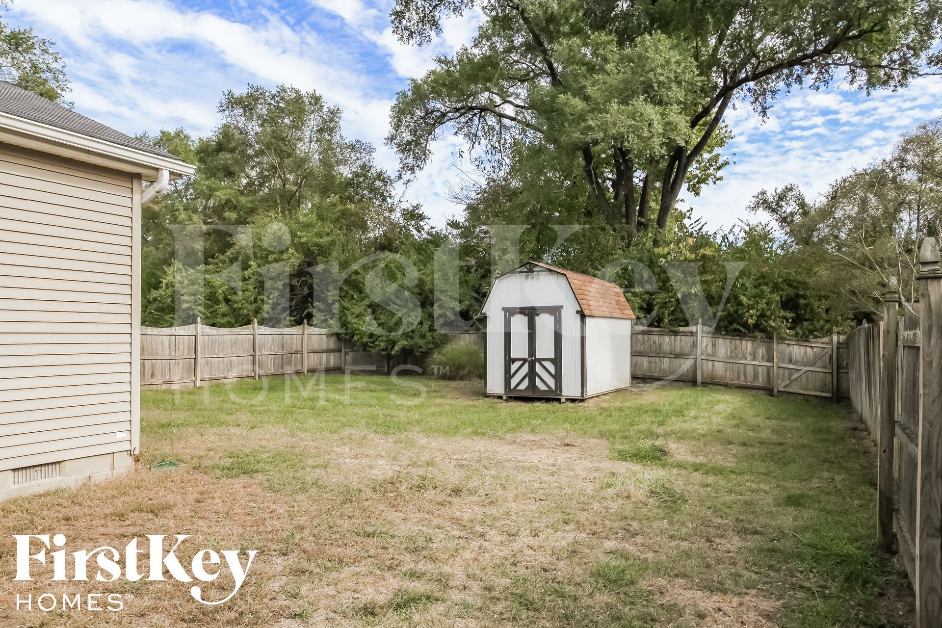 Building Photo - 597 Diamond Loop