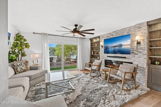 Building Photo - 1428 Rose Ct