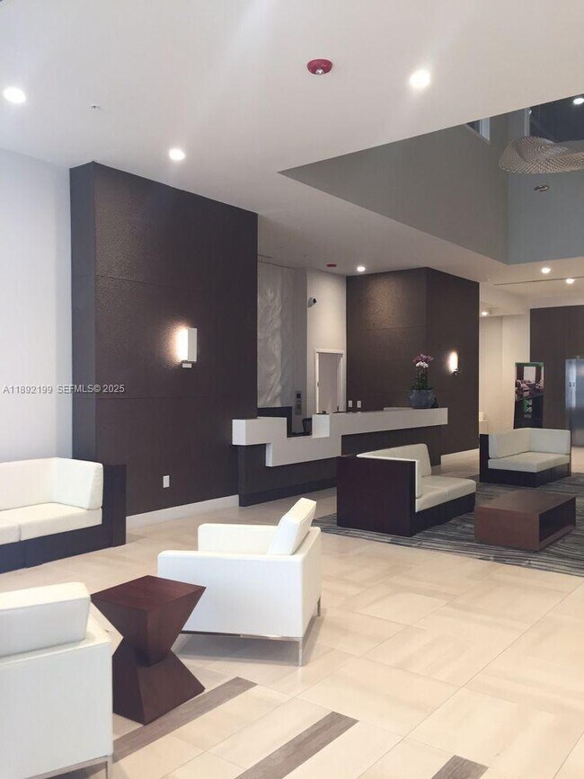 Building Photo - 7825 NW 107th Ave