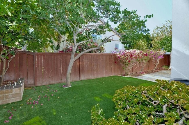 Building Photo - 11106 Ivy Hill Dr