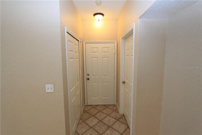 Building Photo - 5041 City St