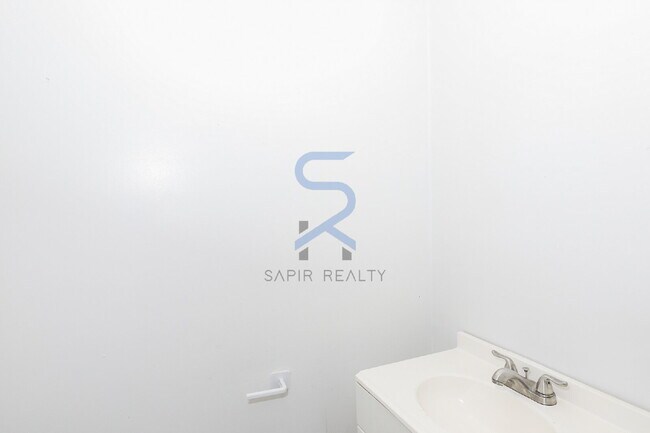 Building Photo - 1678 Bagpipe Pl